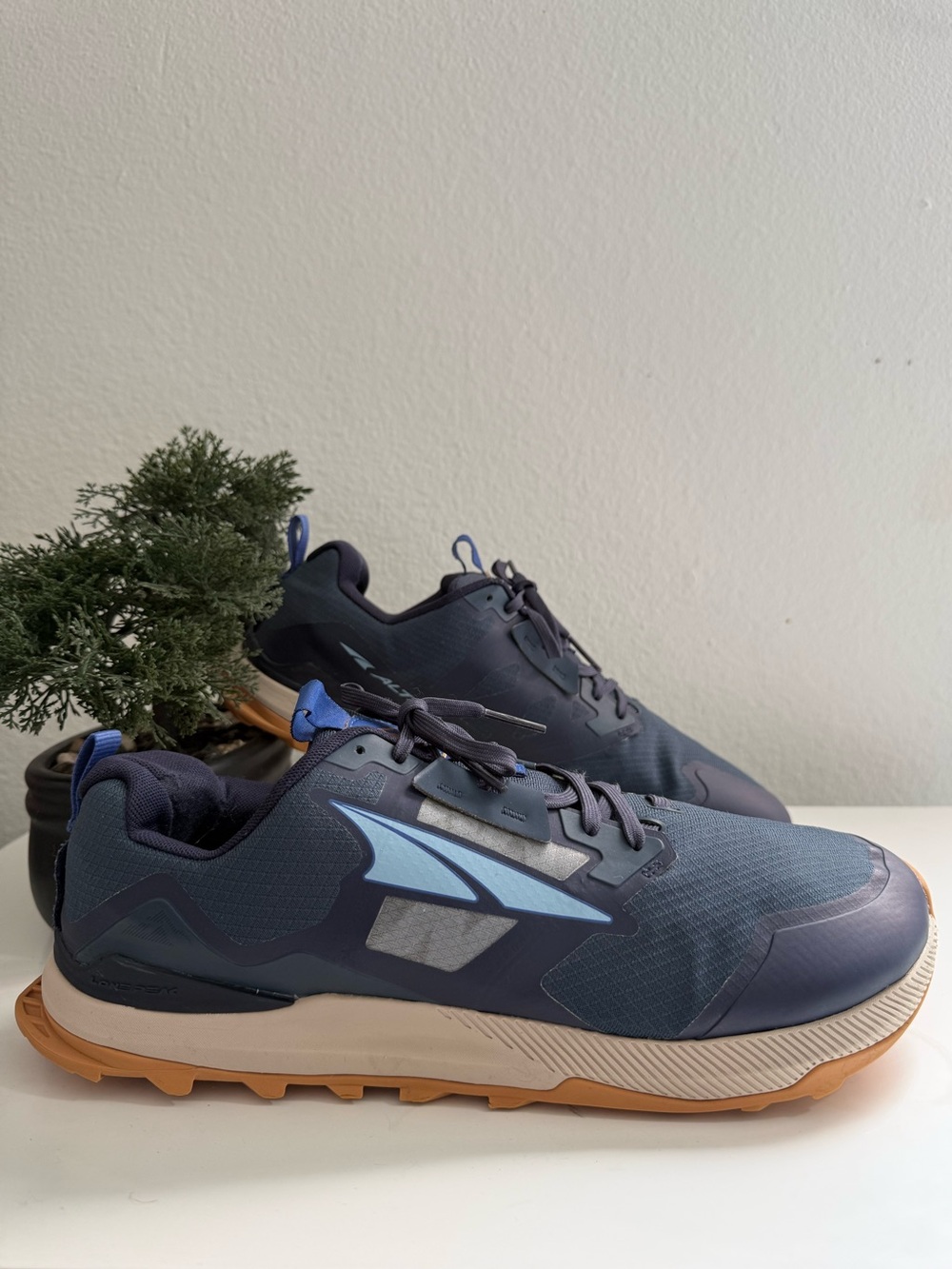 Altra lone peak 7 Men size 12.5 Dark Navy and Light Blue Trail Sneakers